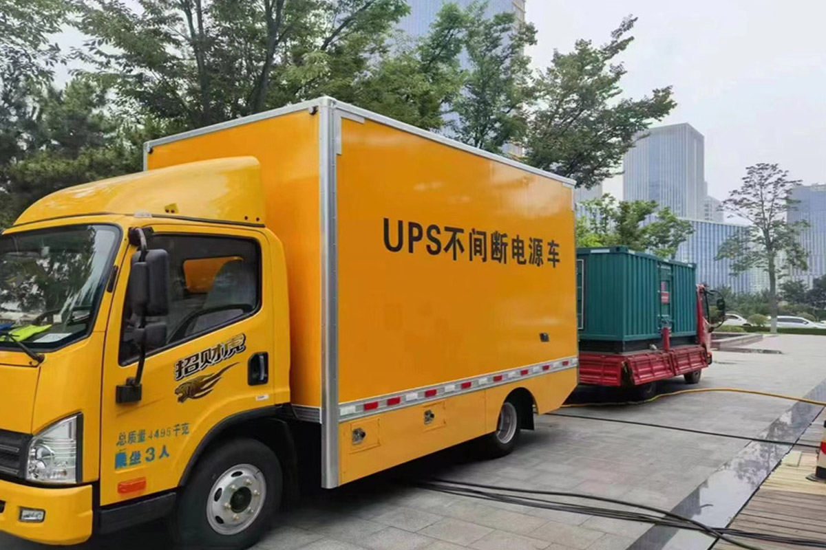 南阳发电机租赁施工现场